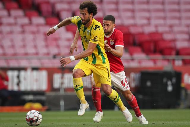 阿莫林执教曼联第一周 展现出非凡的魅力和自信